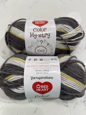 Red Heart 3010 Gray Yellow Mix Acrylic Yarn 4.4 oz 125 g 208 yds 190 m #4 Med